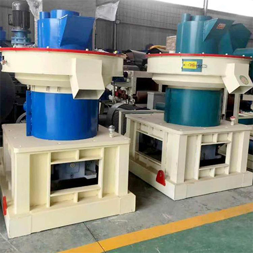 都說(shuō)秸稈顆粒機(jī)好，秸稈顆粒機(jī)的產(chǎn)量與型號(hào)你可知道？