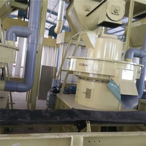 關于鋸末顆粒機，以下四點要注意